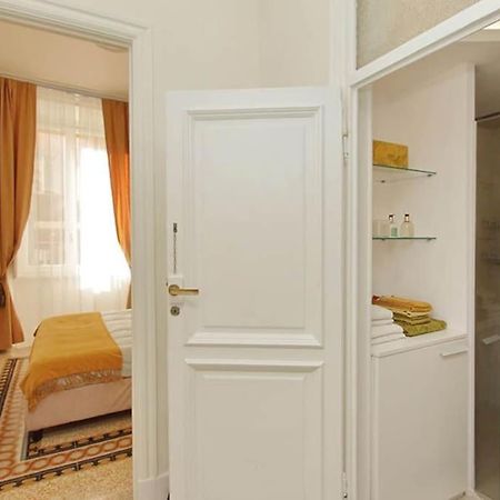 Elegant Apartment In The Heart Of Rome-Navona Area Exterior foto