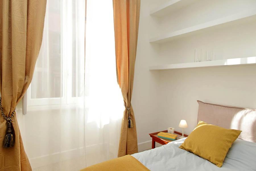 Elegant Apartment In The Heart Of Rome-Navona Area Exterior foto